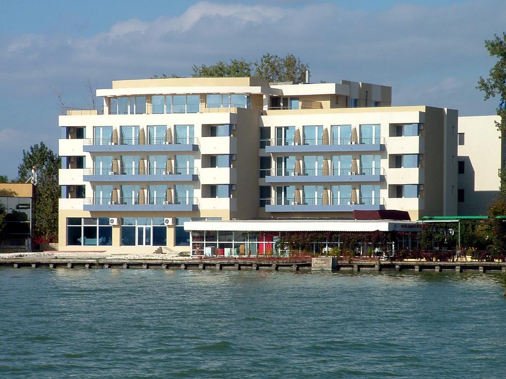 Hotel Florida 마마이아 외부 사진