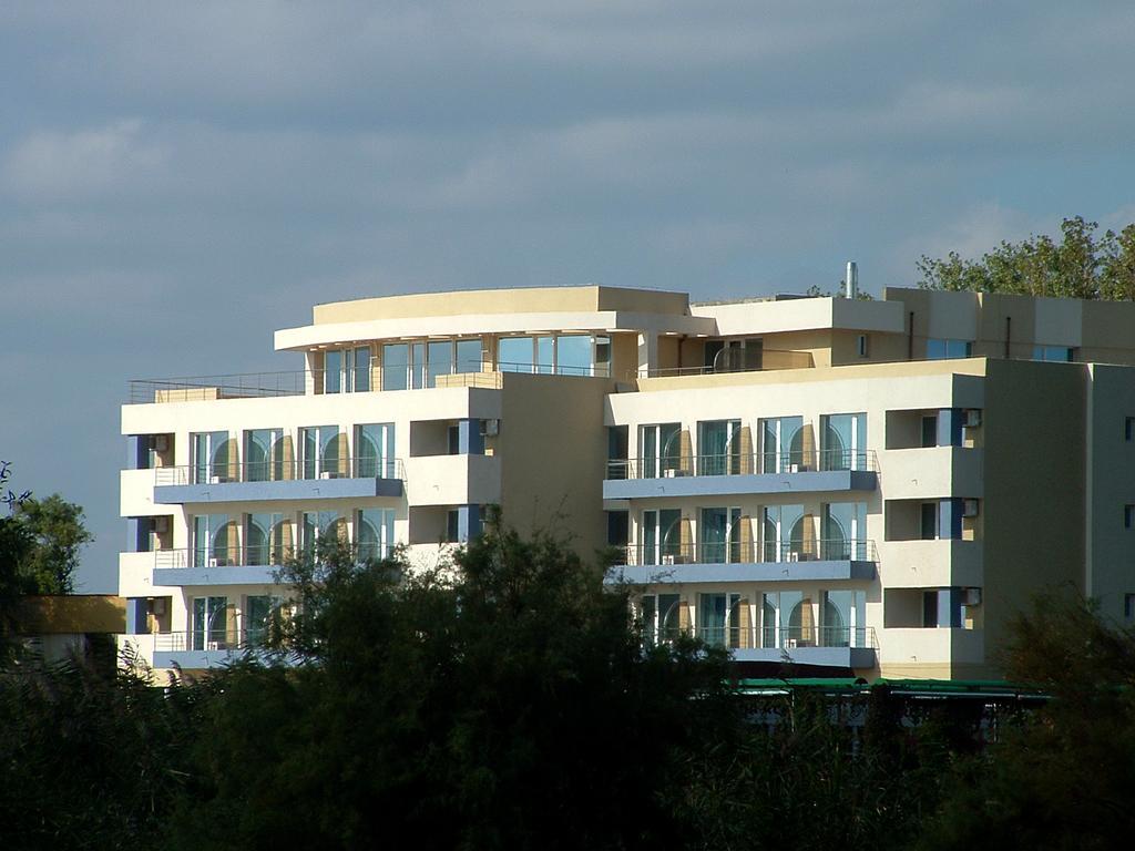 Hotel Florida 마마이아 외부 사진